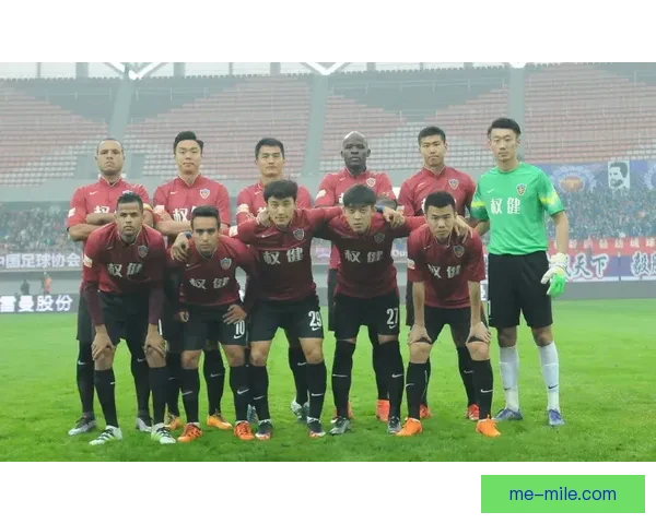 亚马尔荣膺科帕奖突破性成就成为足球界新星引领未来发展