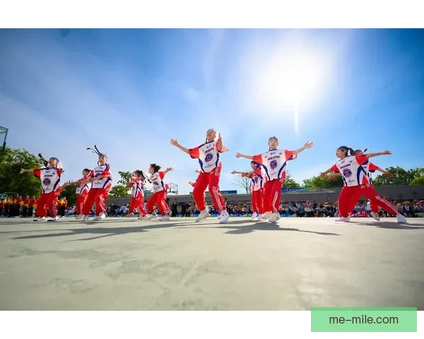 莱万多夫斯基加盟西甲后持续稳定进球展现顶级射手风采