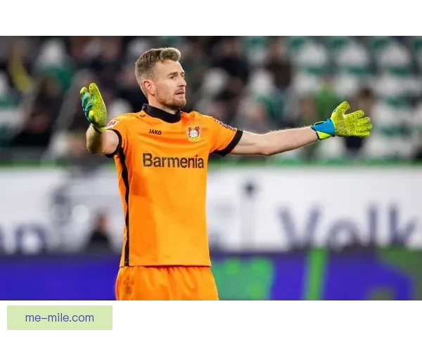 赫拉德茨基多次神扑力保不败助球队创造赛季奇迹